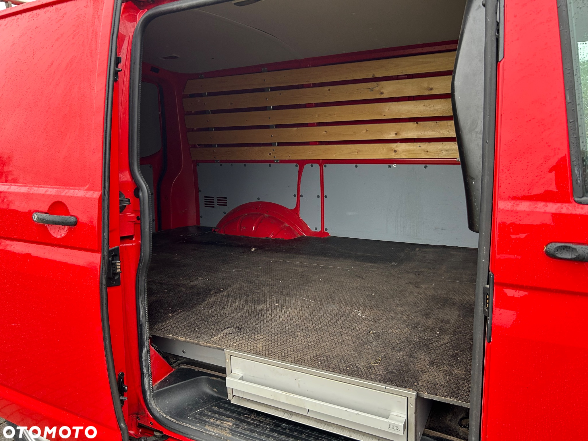 Volkswagen Transporter - 12