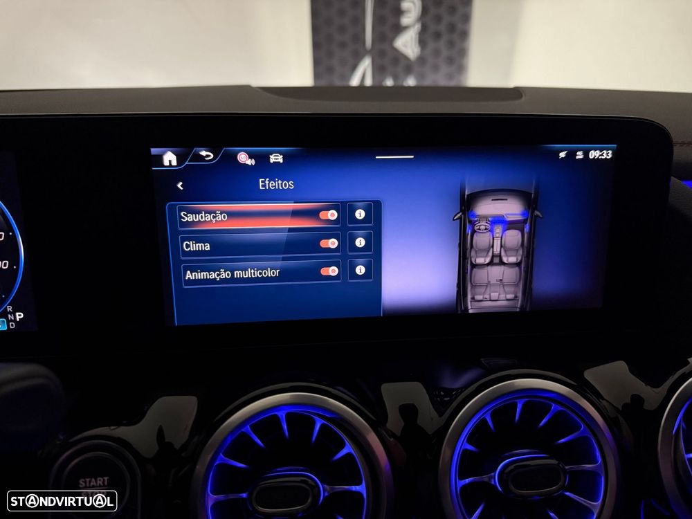 Mercedes-Benz EQA 300 4Matic AMG Line - 48