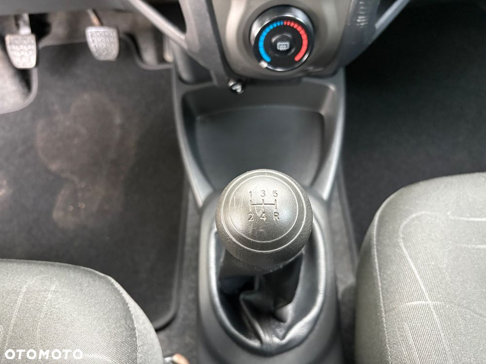 Toyota Yaris 1.0 VVT-i - 38
