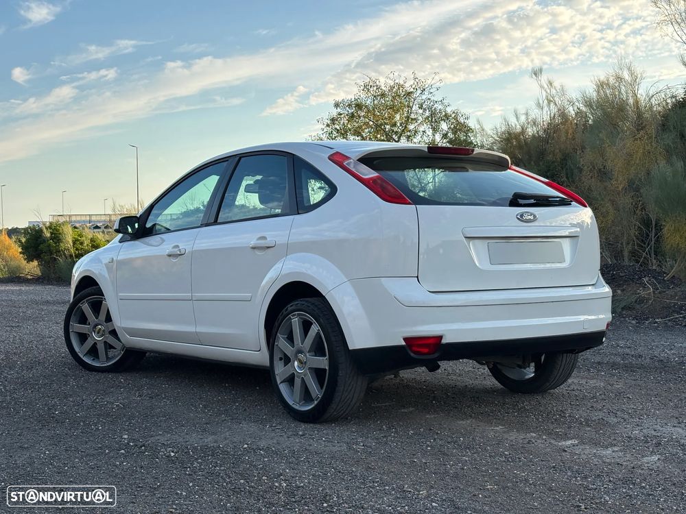 Ford Focus 1.6 TDCi Ghia - 3