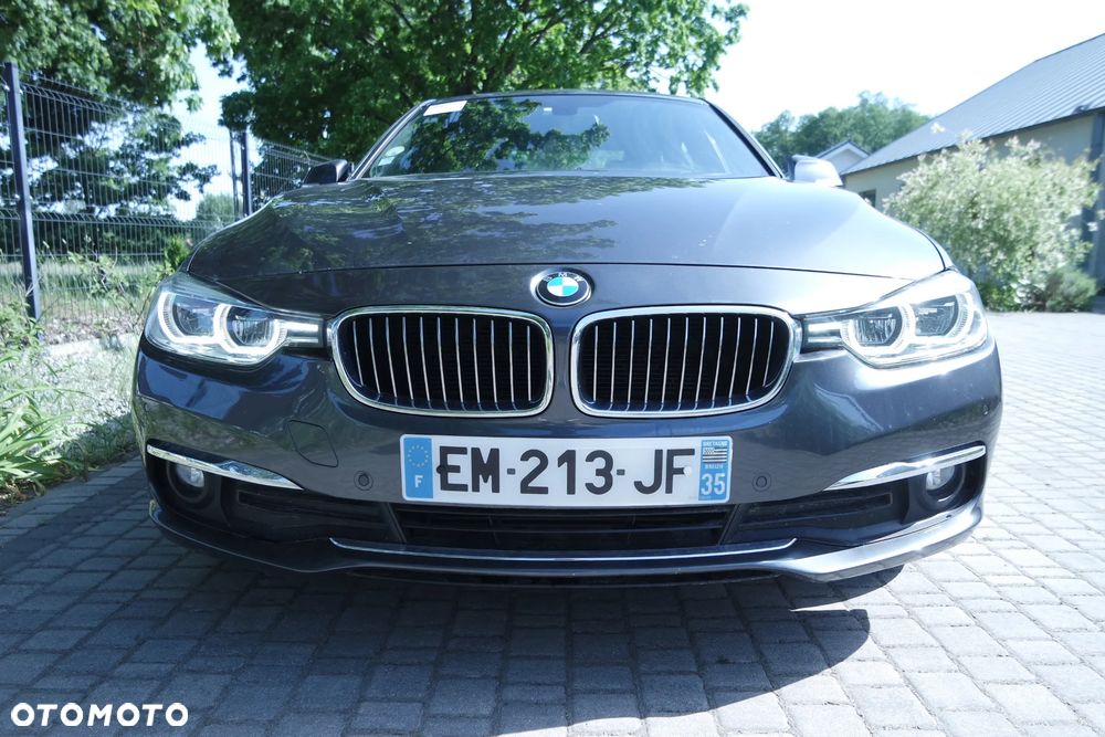 BMW Seria 3 318d Luxury Line - 3