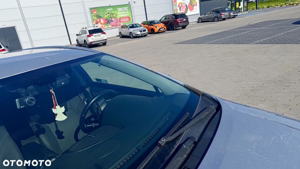 Toyota Avensis 1.8 Sol NAVI - 7