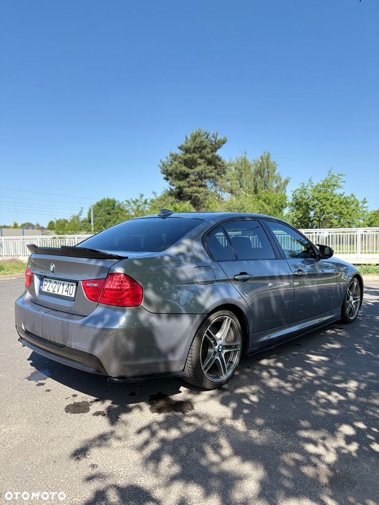 BMW Seria 3 318d - 5