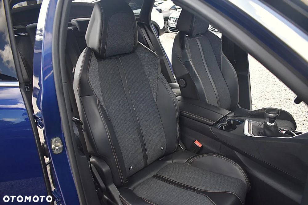 Peugeot 3008 2.0 HDi Premium - 22