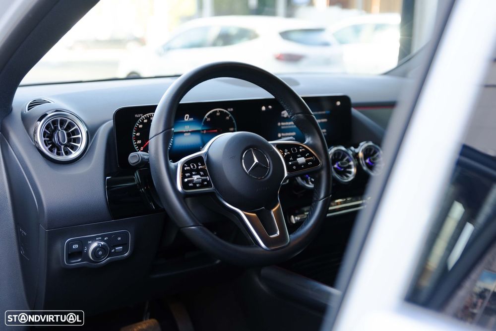 Mercedes-Benz EQA 250+ Edition - 17