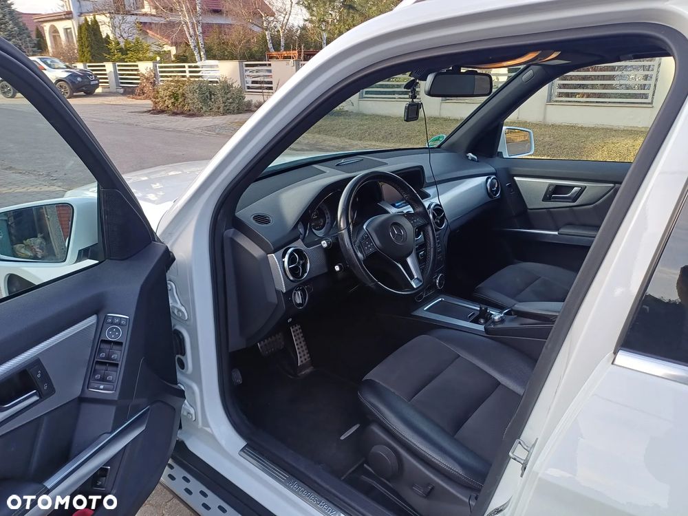 Mercedes-Benz GLK 220 CDI 4Matic (BlueEFFICIENCY) 7G-TRONIC - 8