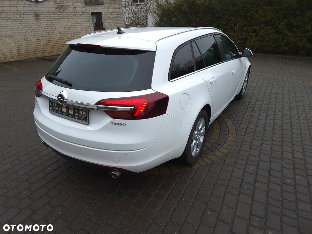 Opel Insignia 1.6 SIDI Turbo Business Edition - 4