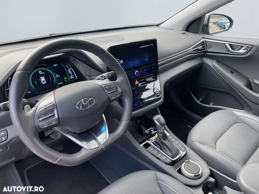 Hyundai IONIQ Hybrid 1.6 GDI Premium - 6