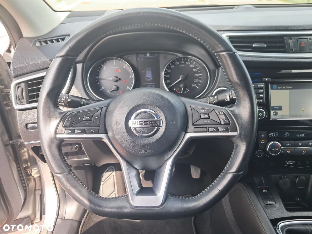 Nissan Qashqai - 13