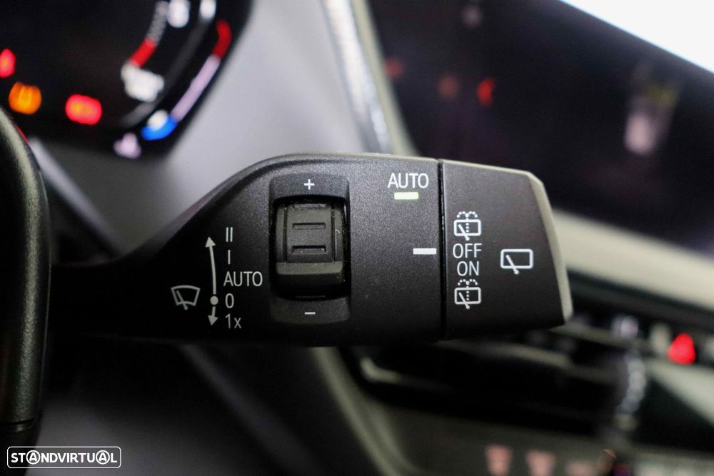 BMW 116 d Pack Desportivo M - 18