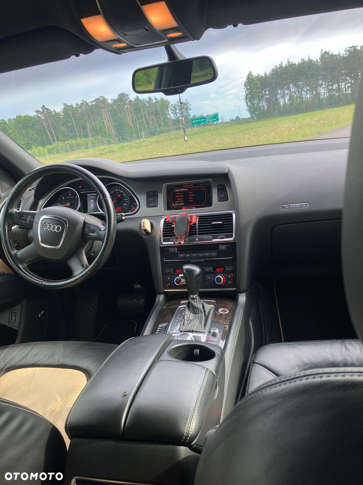 Audi Q7 3.0 TDI DPF quattro tiptronic - 15