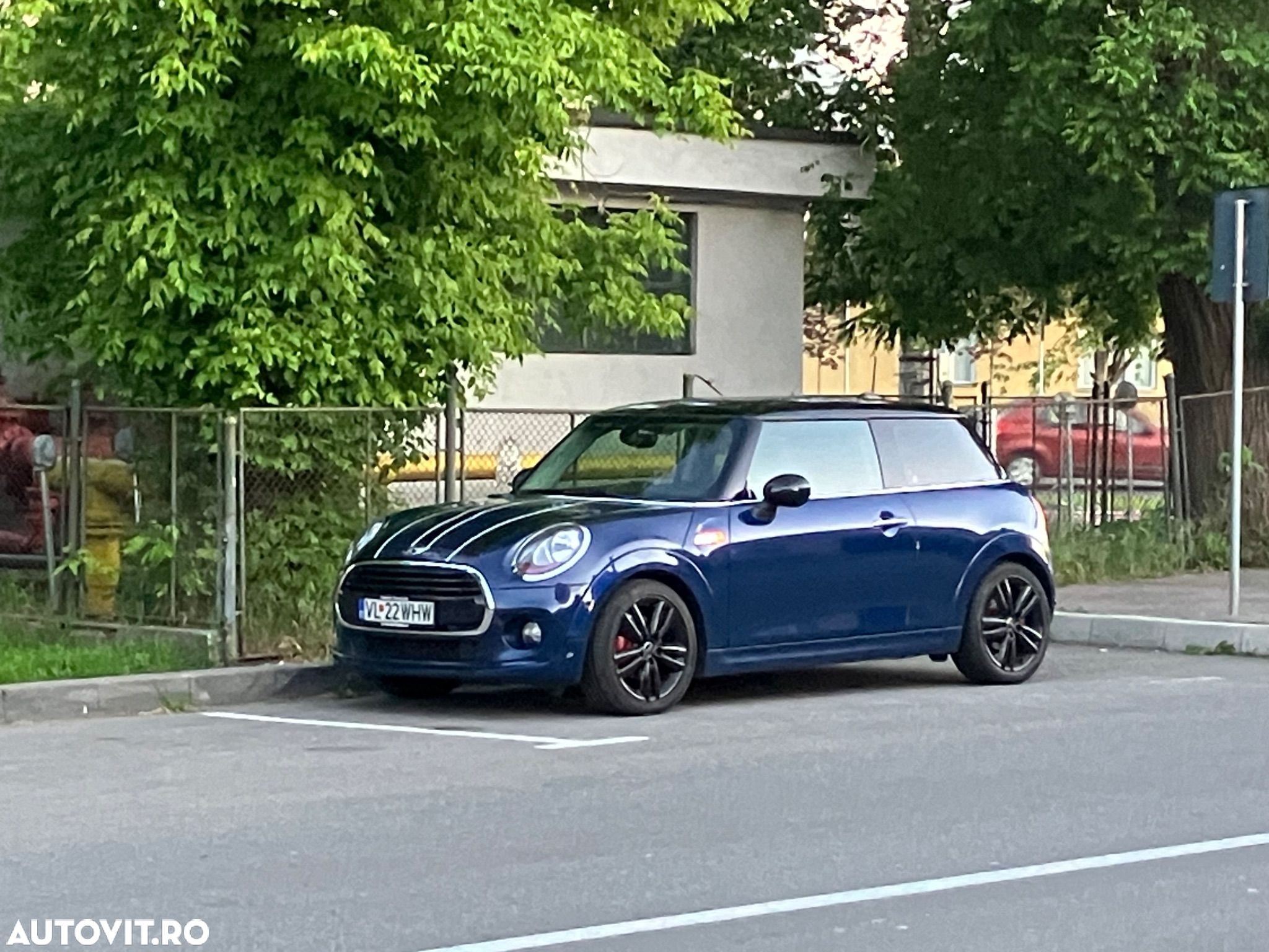 Mini Cooper Standard - 1