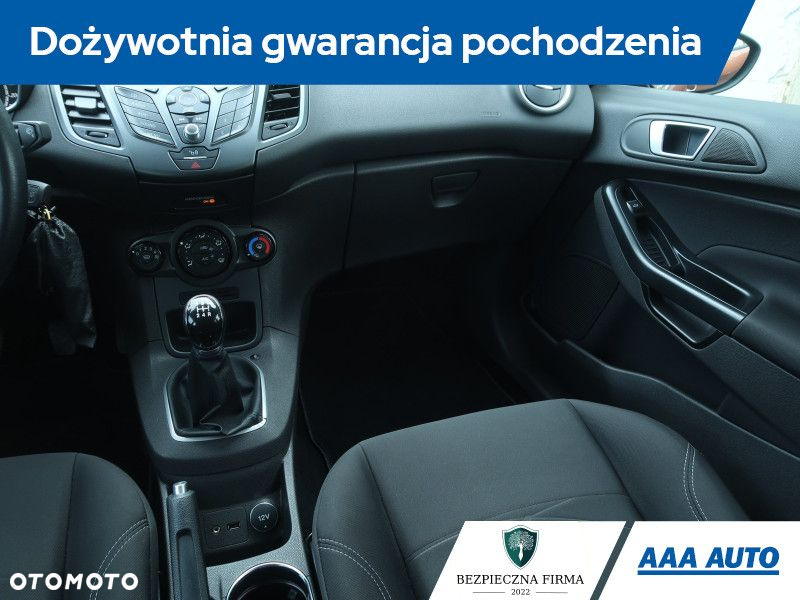 Ford Fiesta - 9
