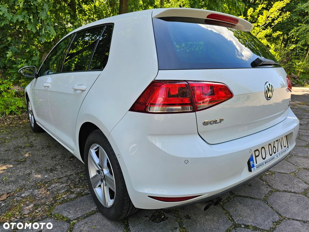 Volkswagen Golf 1.4 TSI BMT Highline DSG - 9