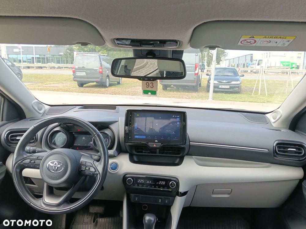 Toyota Yaris - 9