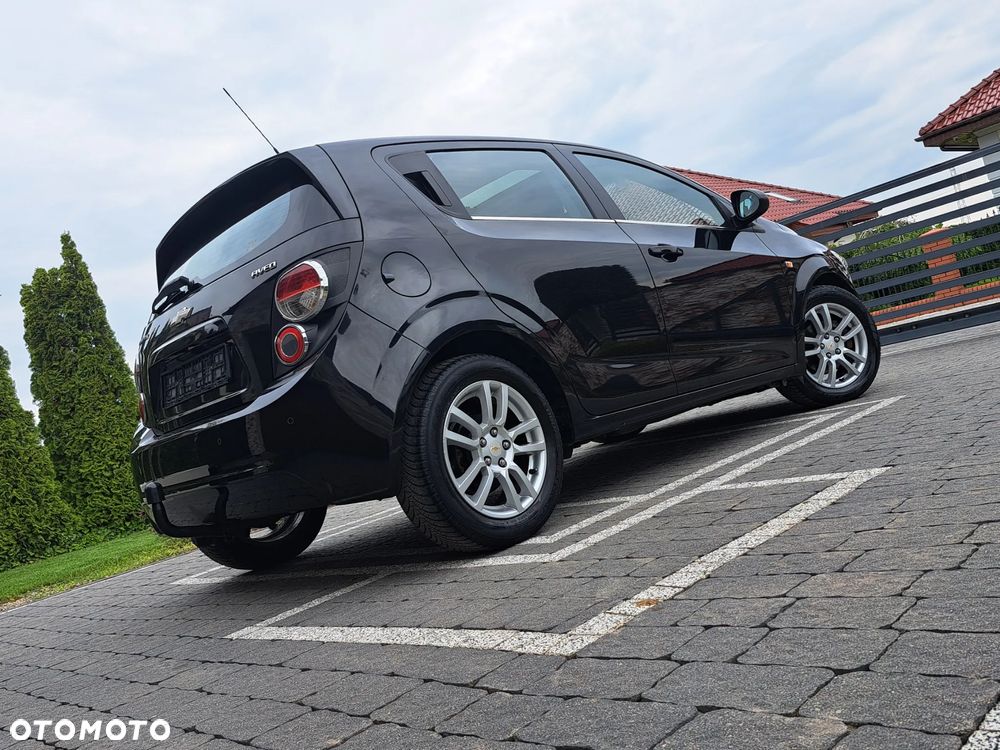 Chevrolet Aveo 1.6 LTZ - 9