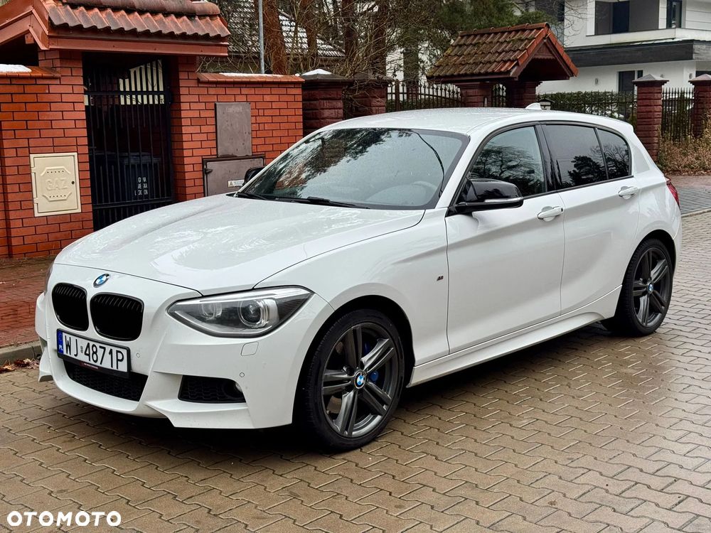 BMW Seria 1 125i Advantage sport - 24