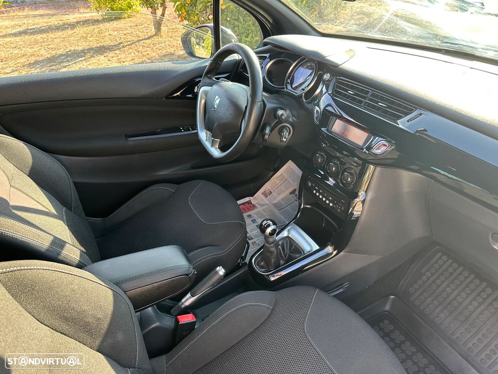 Citroën DS3 1.6 e-HDi So Chic - 35