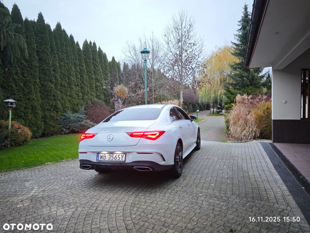 Mercedes-Benz CLA 200 AMG Line 7G-DCT - 4