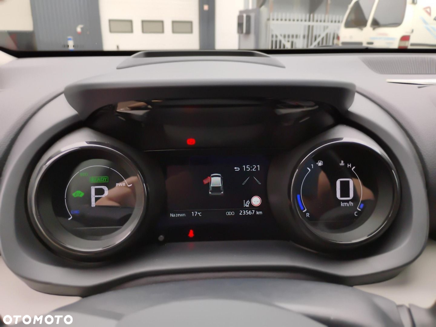 Toyota Yaris Hybrid 1.5 Executive - 15