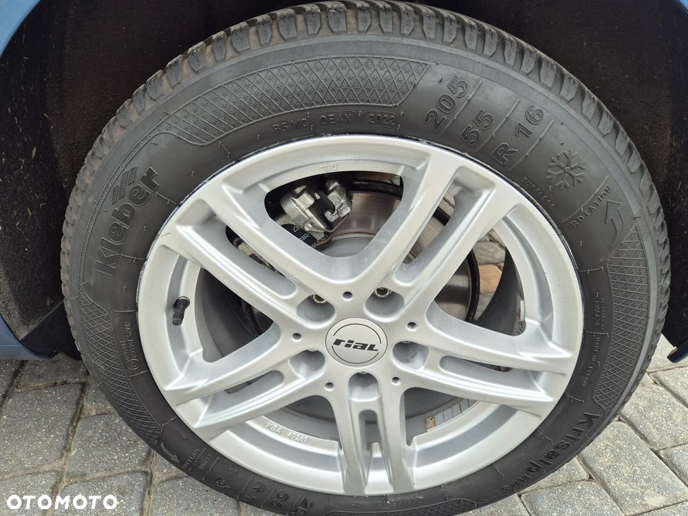 Volkswagen Golf 1.2 TSI BlueMotion Technology Comfortline - 34