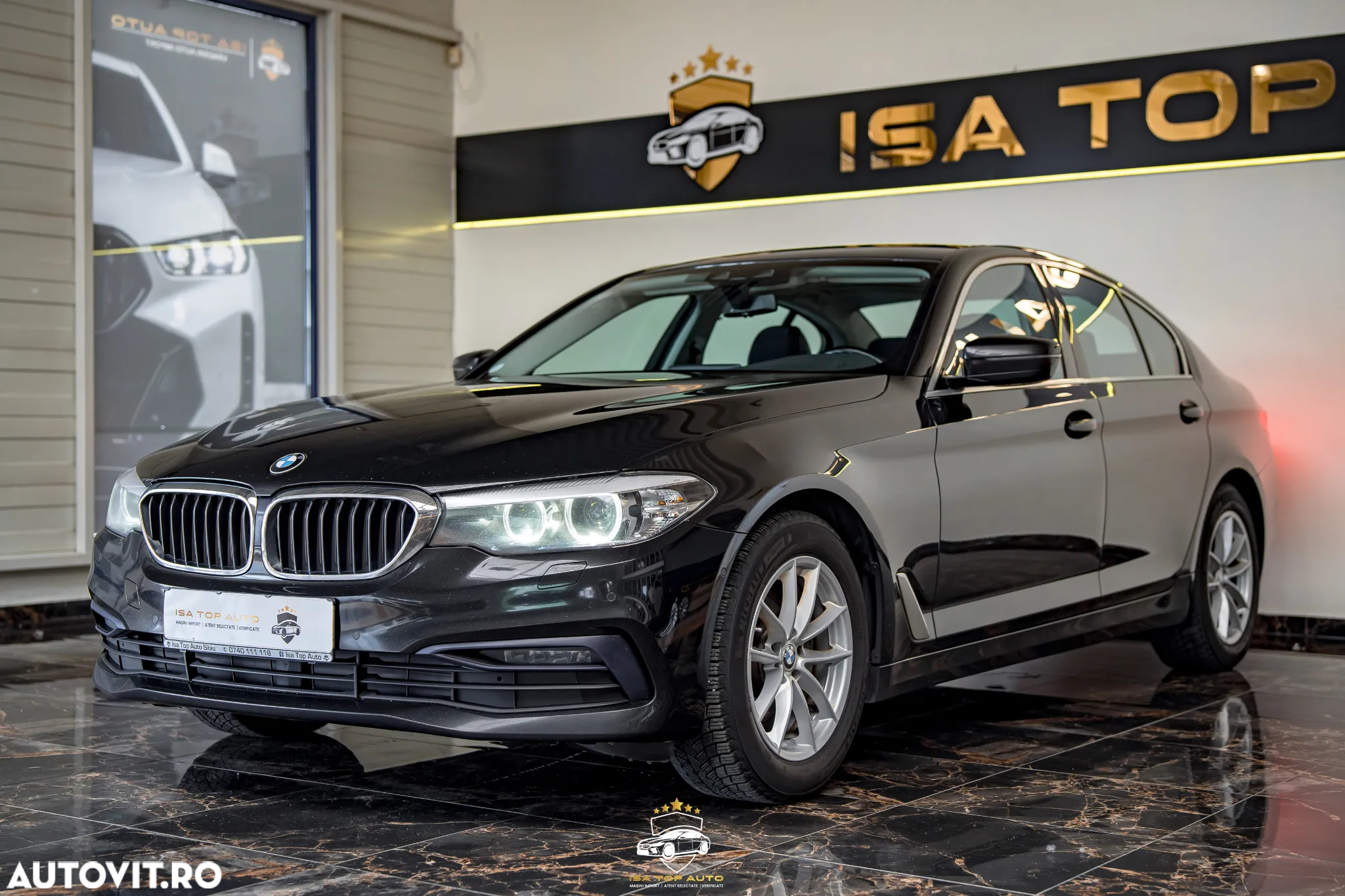 BMW Seria 5 520d AT - 17