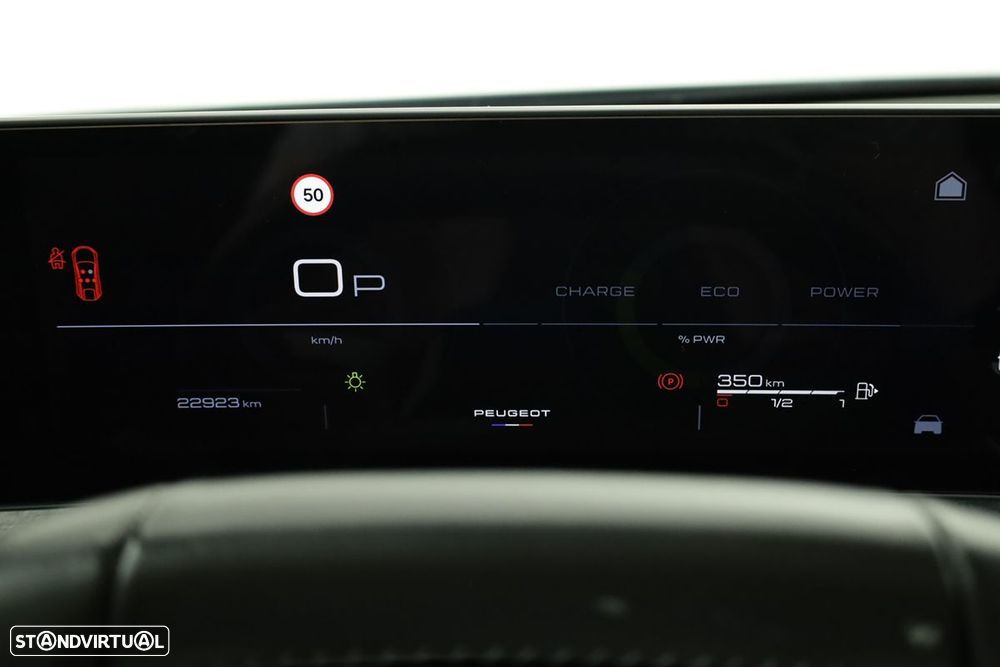 Peugeot 3008 1.2 Hybrid Allure e-DCS6 - 18