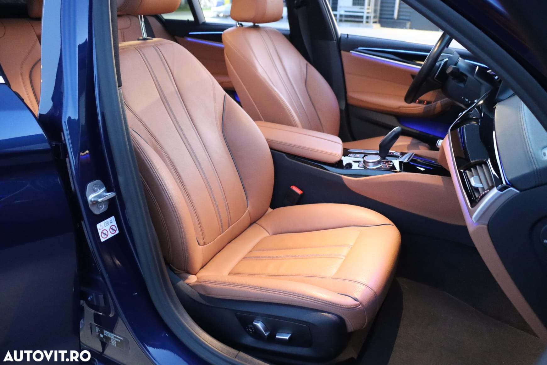 BMW Seria 5 520d Aut. - 9