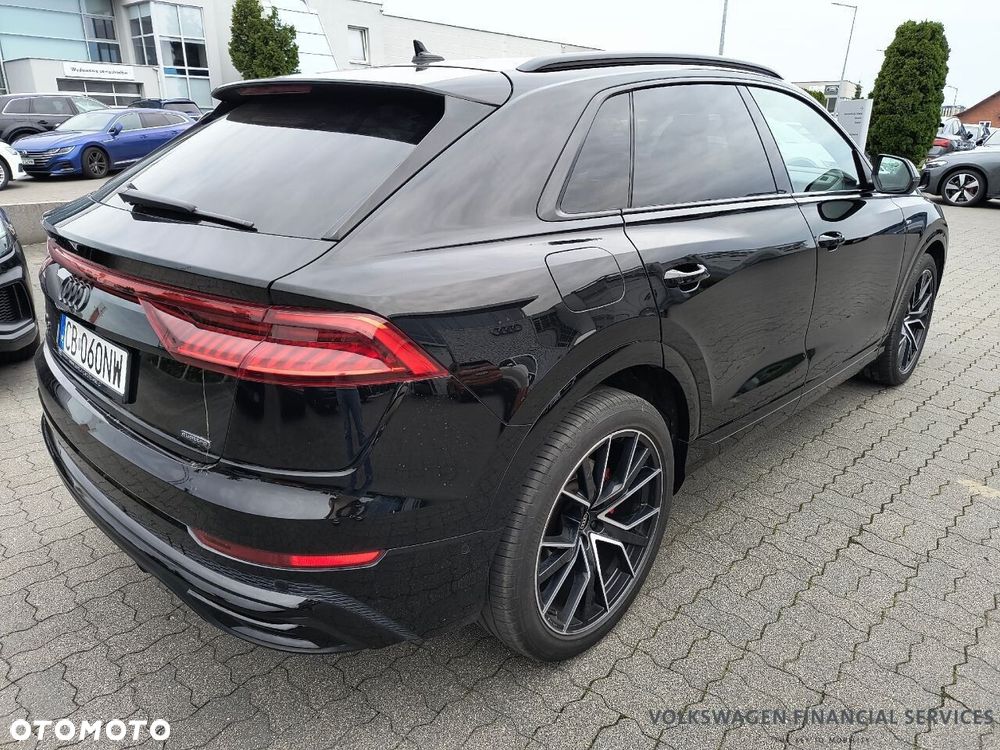 Audi Q8 - 4