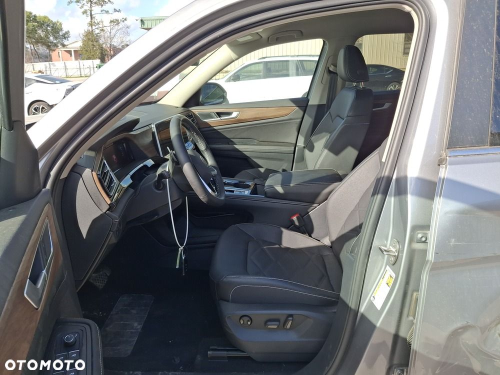 Volkswagen Atlas - 9