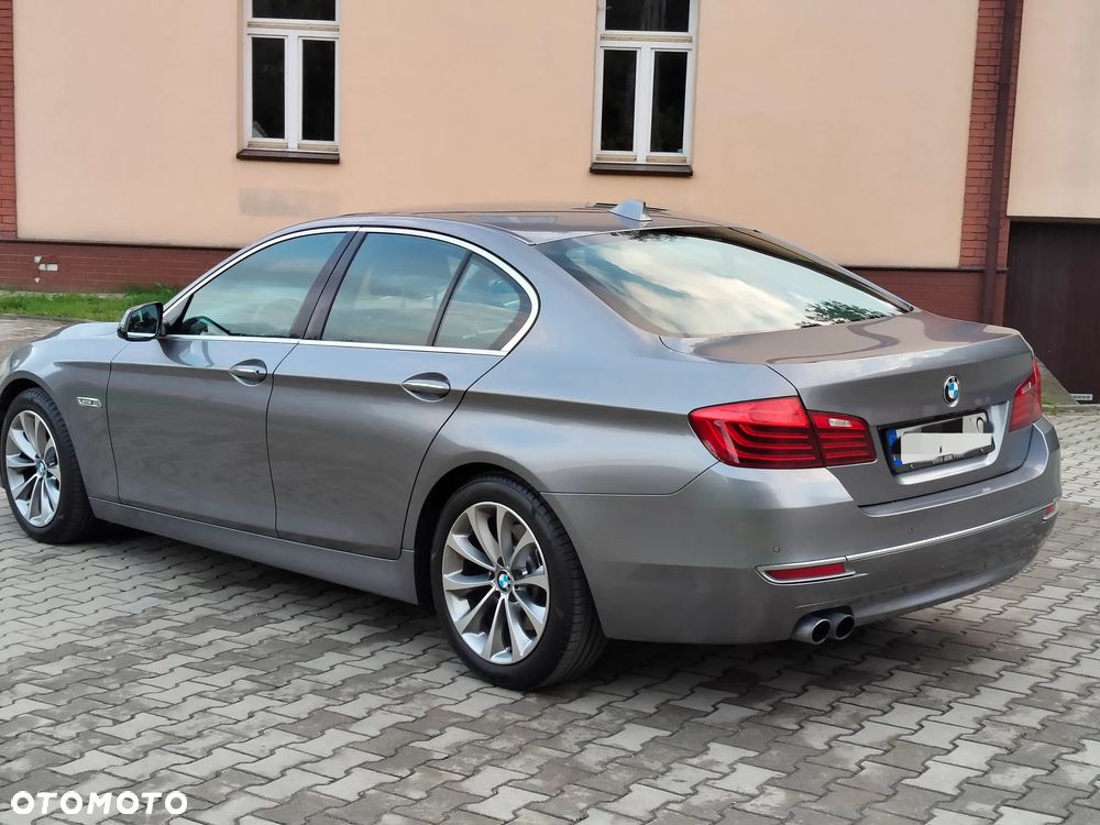 BMW Seria 5 520d xDrive Modern Line - 26