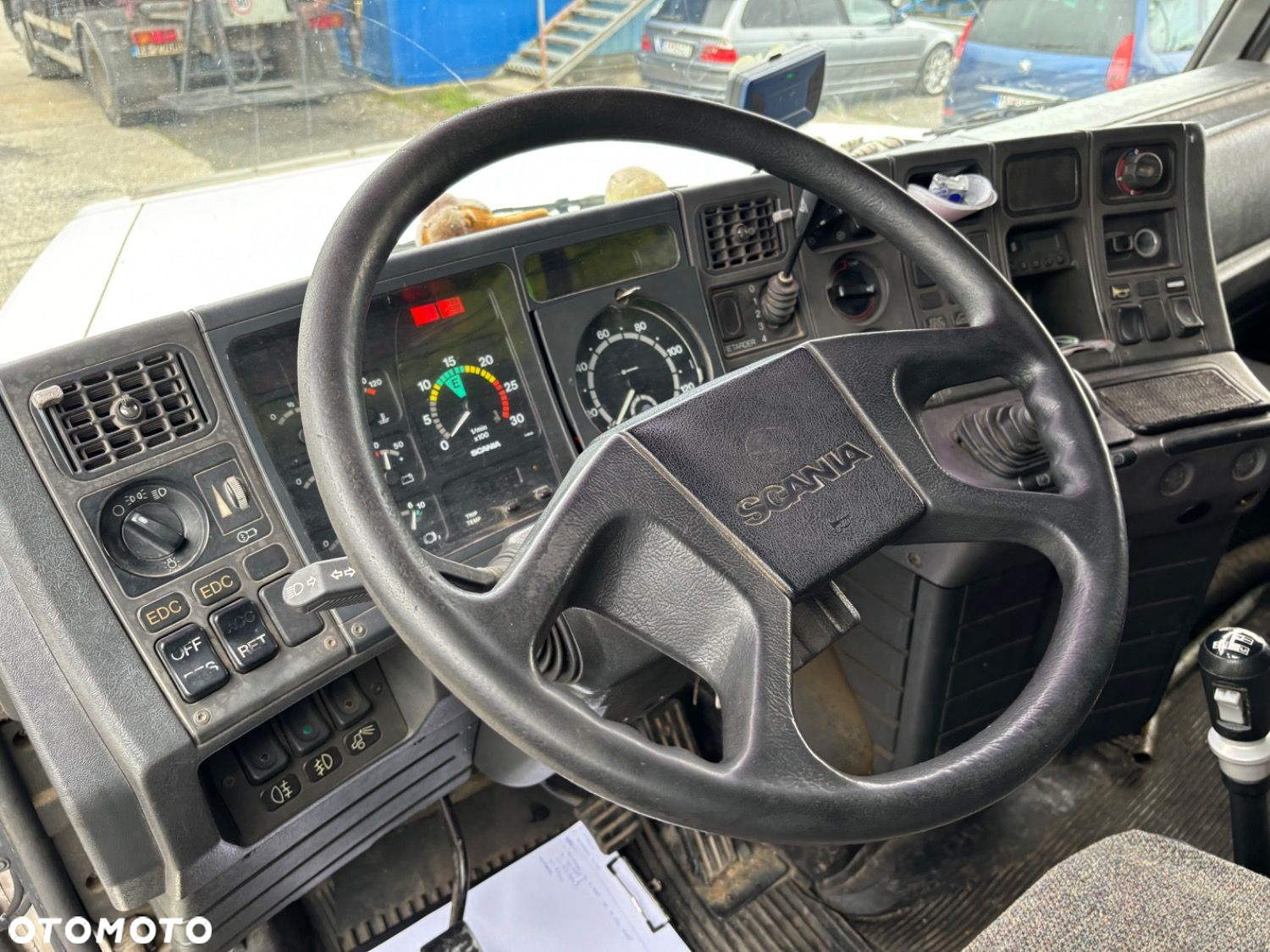 Scania T143 Ha 500 - 13