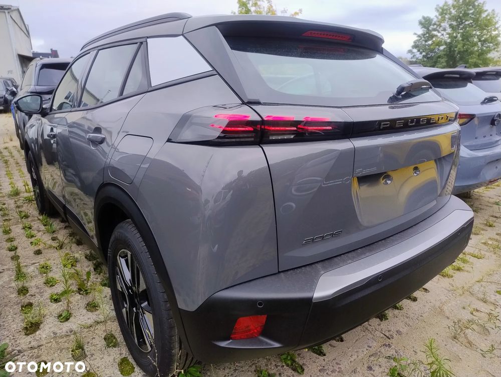 Peugeot 2008 1.2T Edition S&S - 7