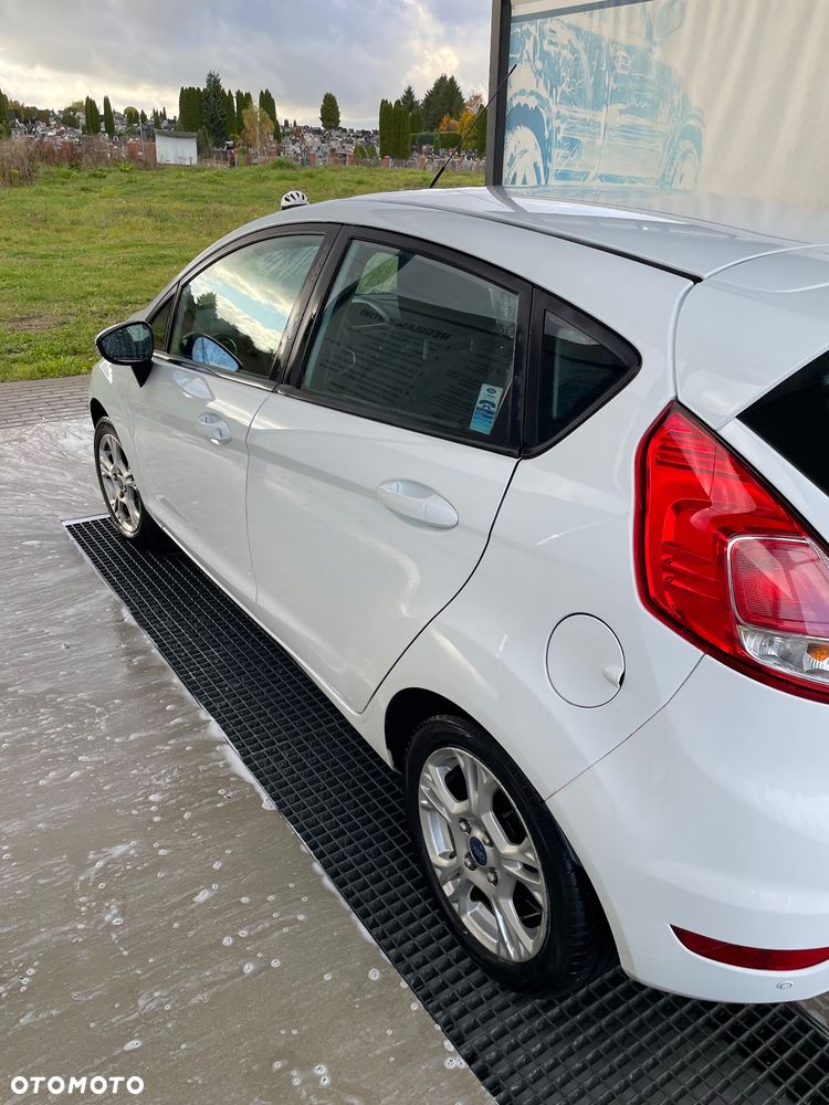 Ford Fiesta 1.0 EcoBoost Trend - 6