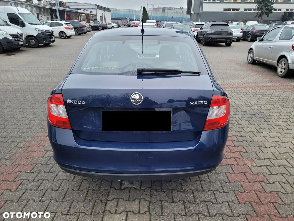 Skoda RAPID 1.2 TSI Ambition - 6