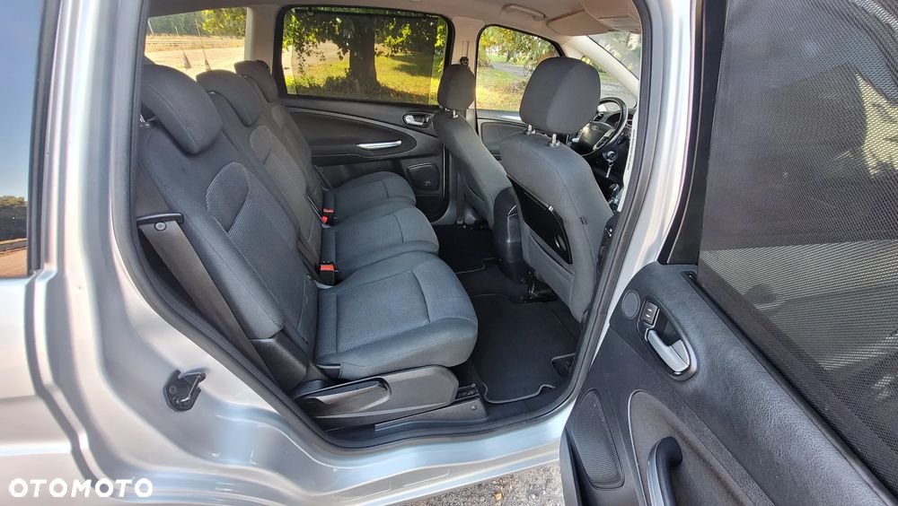 Ford S-Max 2.0 TDCi DPF Business Edition - 24
