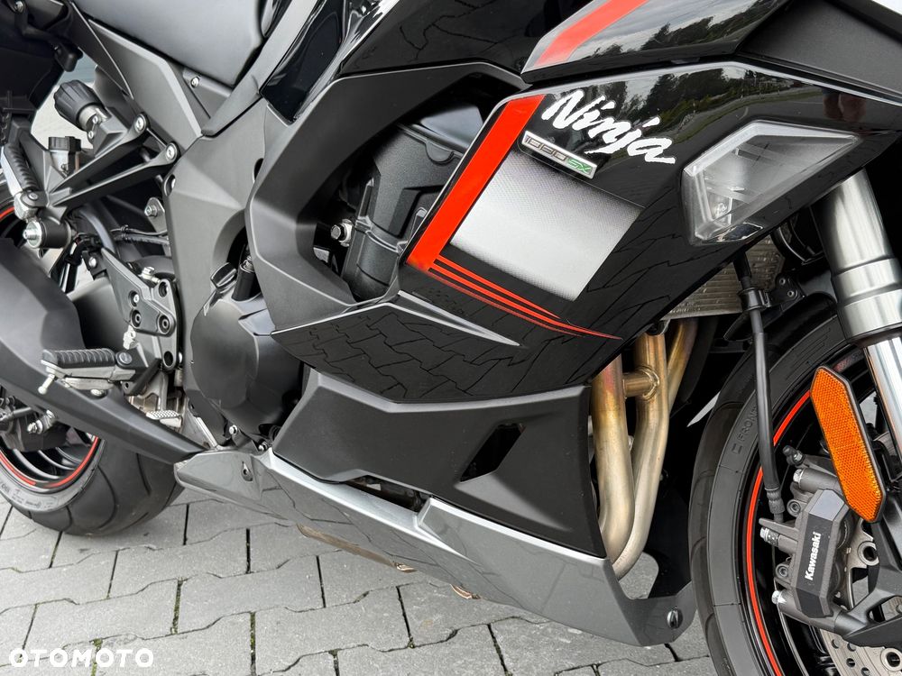 Kawasaki Ninja 1000 SX - 18