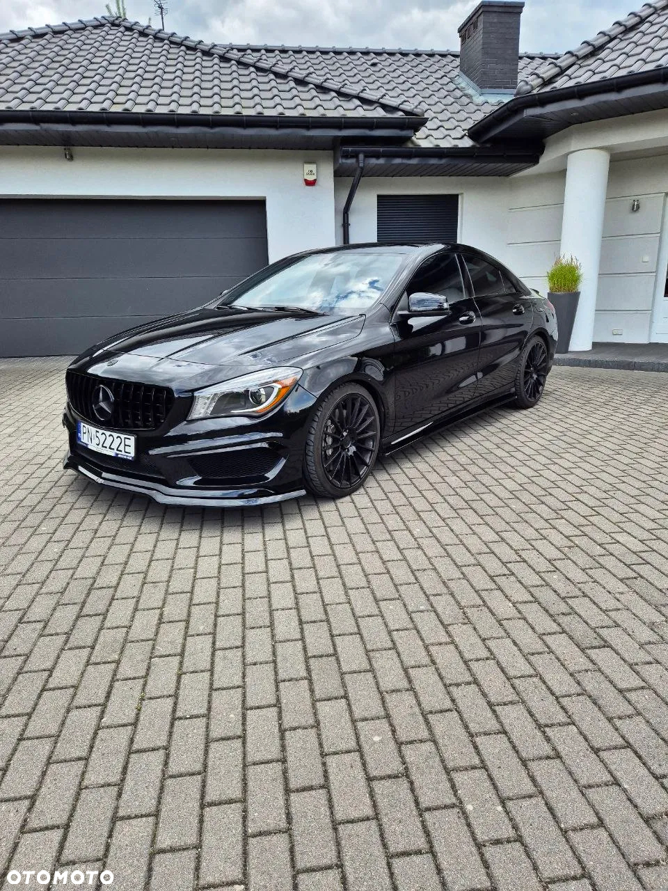 Mercedes-Benz CLA - 4