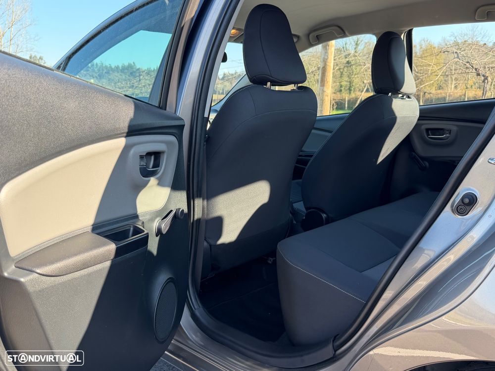 Toyota Yaris 1.0 VVT-i Comfort Plus - 47