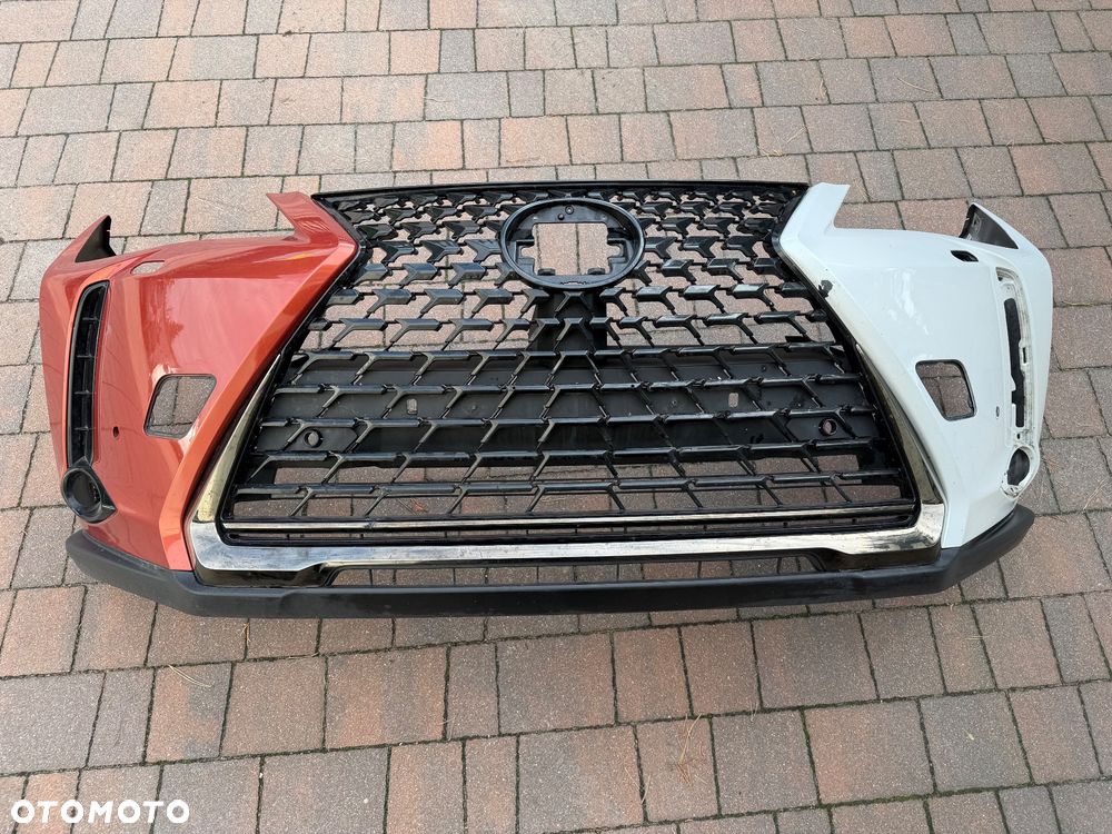 ZDERZAK GRILL PRZÓD LEXUS UX 2018-