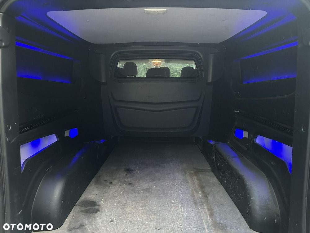 Opel Vivaro - 26