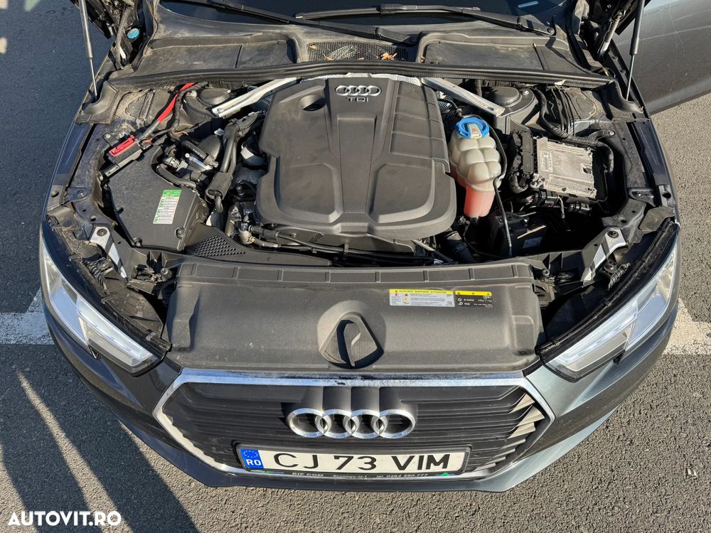 Audi A4 2.0 TDI S tronic - 23