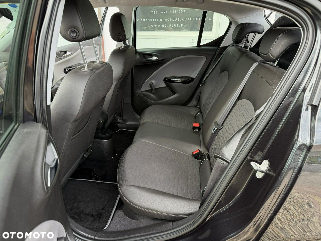 Opel Corsa 1.4 T Cosmo S&S - 18