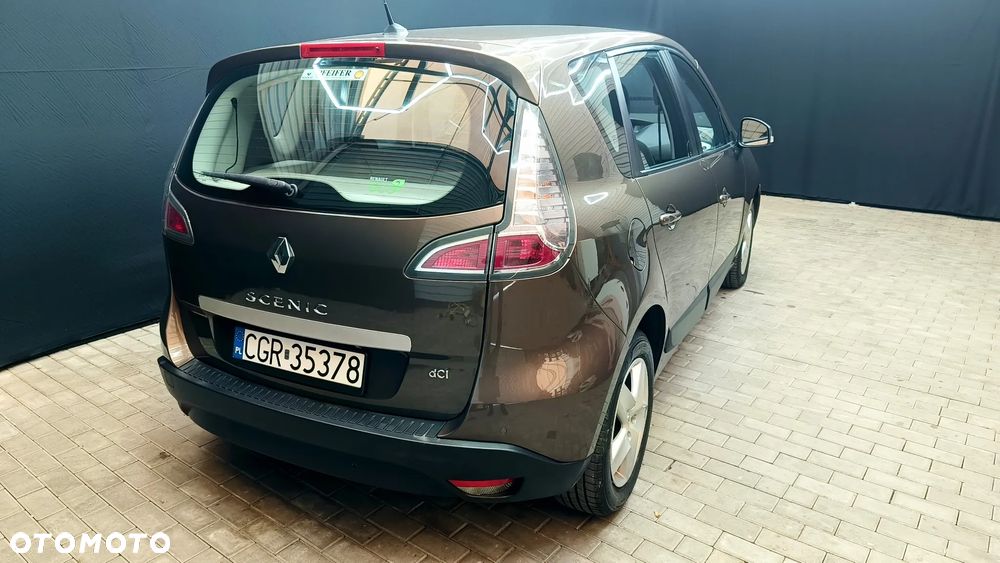 Renault Scenic 2012 photo 3
