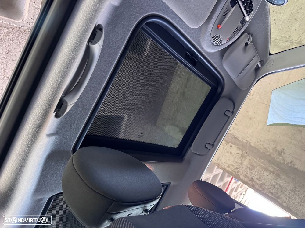 MINI 3 Portas One 1.6 - 28