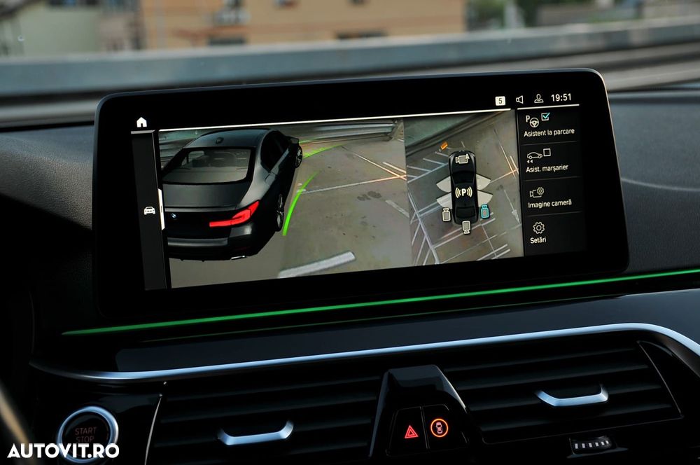 BMW Seria 5 520i AT MHEV - 15