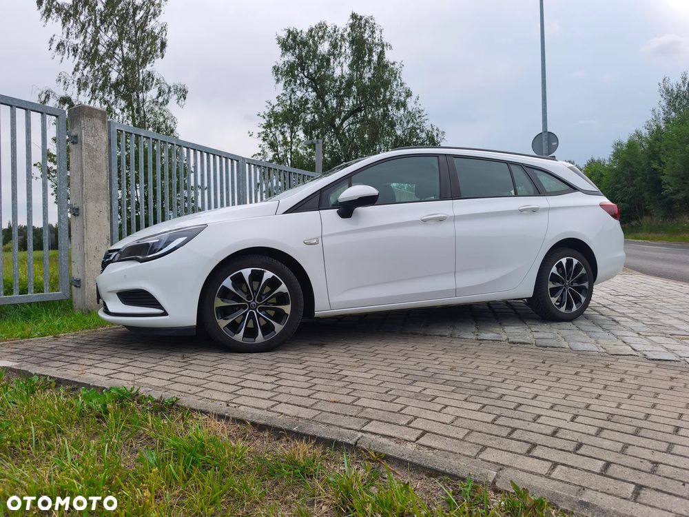 Opel Astra 1.6 D (CDTI) Start/Stop Edition - 4