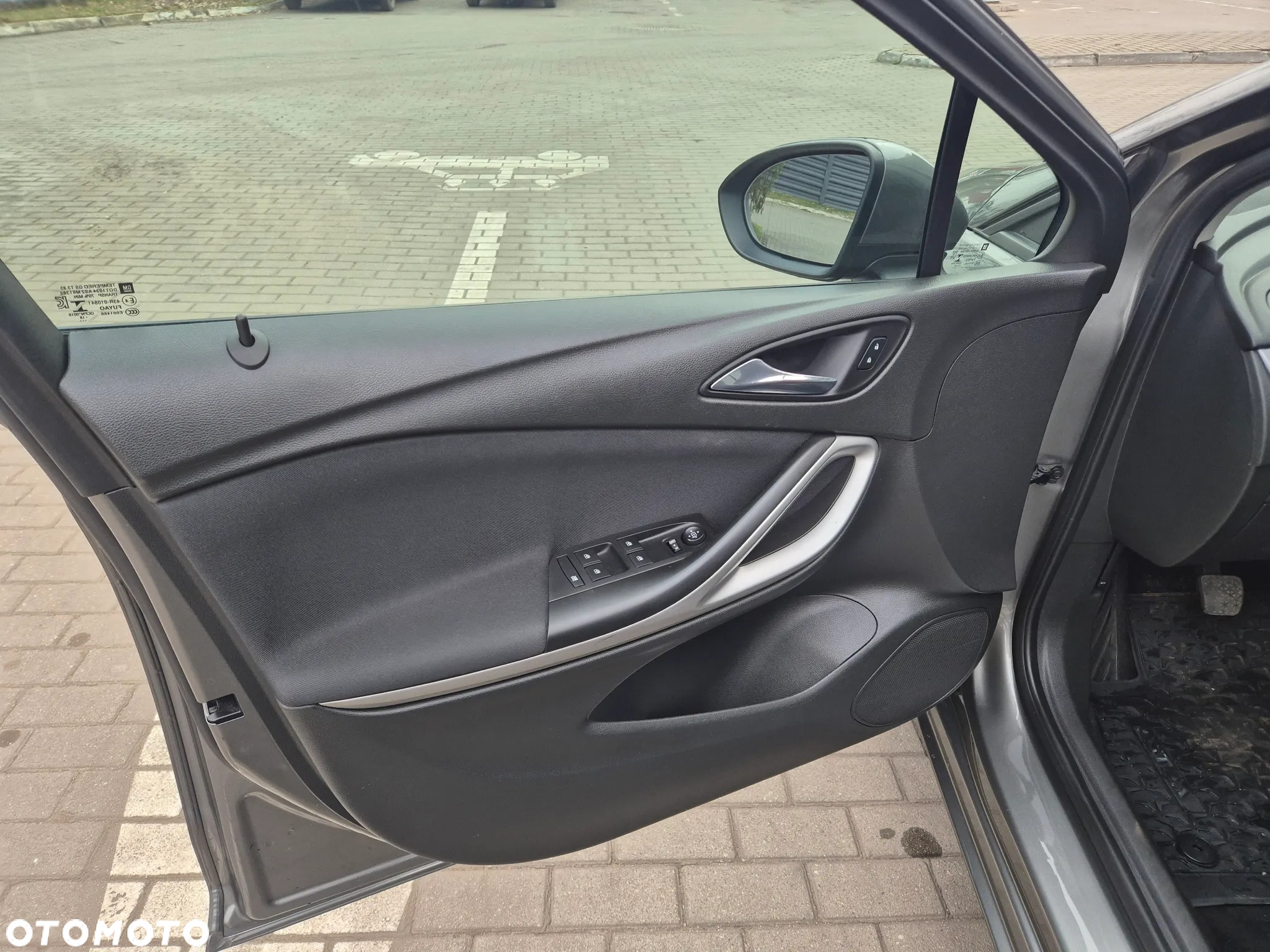 Opel Astra V 1.4 T Dynamic - 16