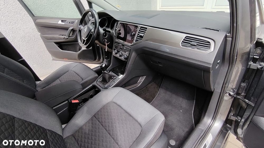 Volkswagen Golf Sportsvan SV 1.5 TSI ACT Comfortline - 18