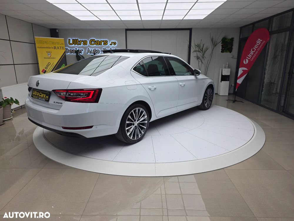 Skoda Superb 2.0 TDI DSG L&K - 5